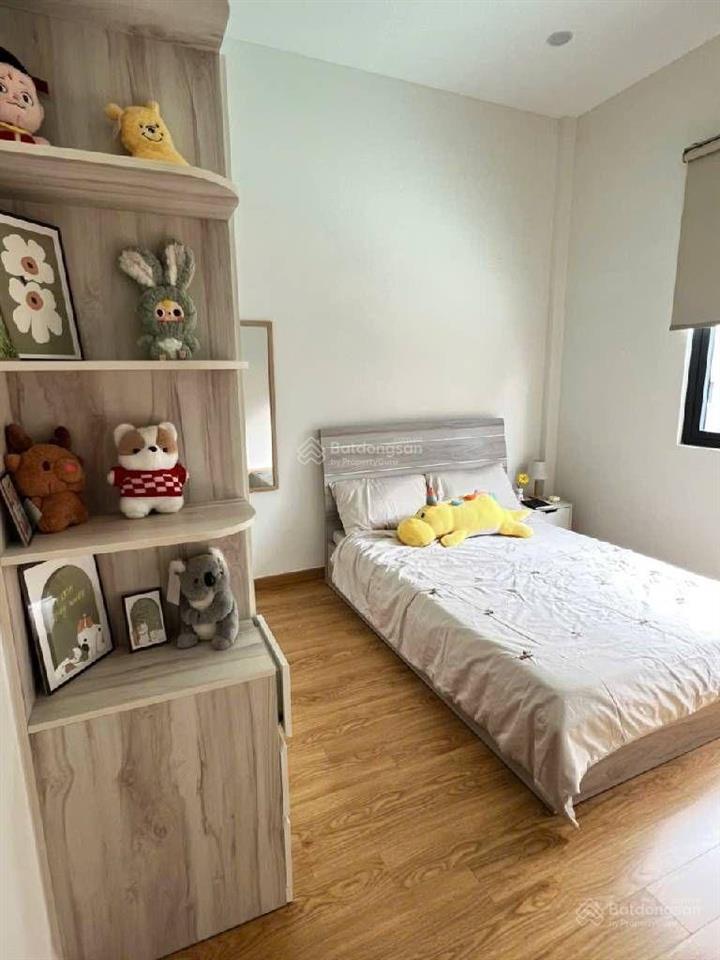 Khu nguyễn cửu vân . 2 tầng . 60m2  nở hậu 5m . 3pn. 2wc . full nội thất . ngay cầu thị nghè .