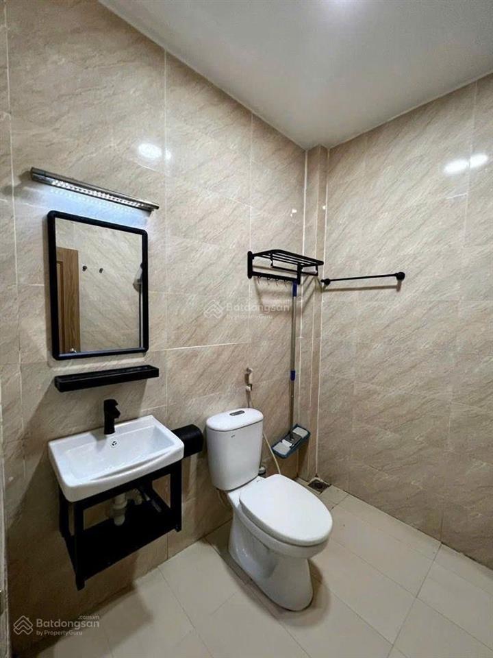 Khu ẩm thực vạn kiếp. 2 tầng . 21m2 . sổ vuông . hẻm 2m . 10m ra mặt tiền .