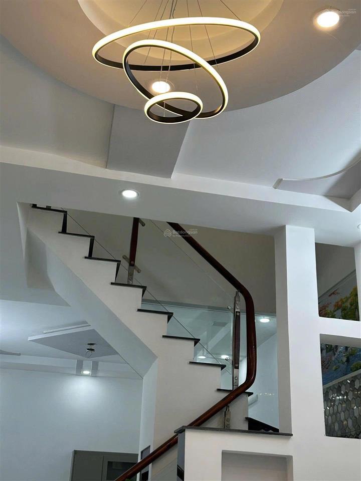 Nhà sổ hồng riêng mật tiền quốc lộ 50 xã hưng long, bình chánh, tphcm