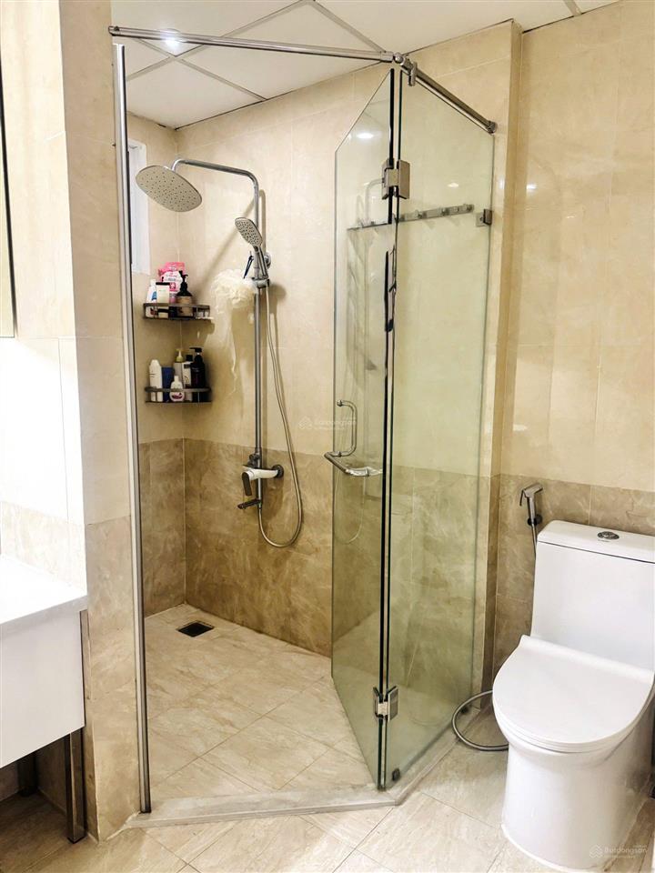 Căn hộ chung cư giai việt, kế bên central premium tạ quang bửu, cách trung tâm q1 20p