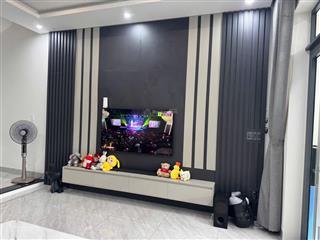 Bán nhà 2 tầng 1 tum  mặt tiền bùi xương trạch, khuê trung, cẩm lệ