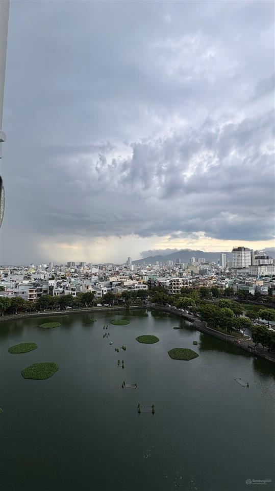 Bán gấp ch trung tâm view hồ phù hợp cho gia đình ở hoặc vận hành cho thuê