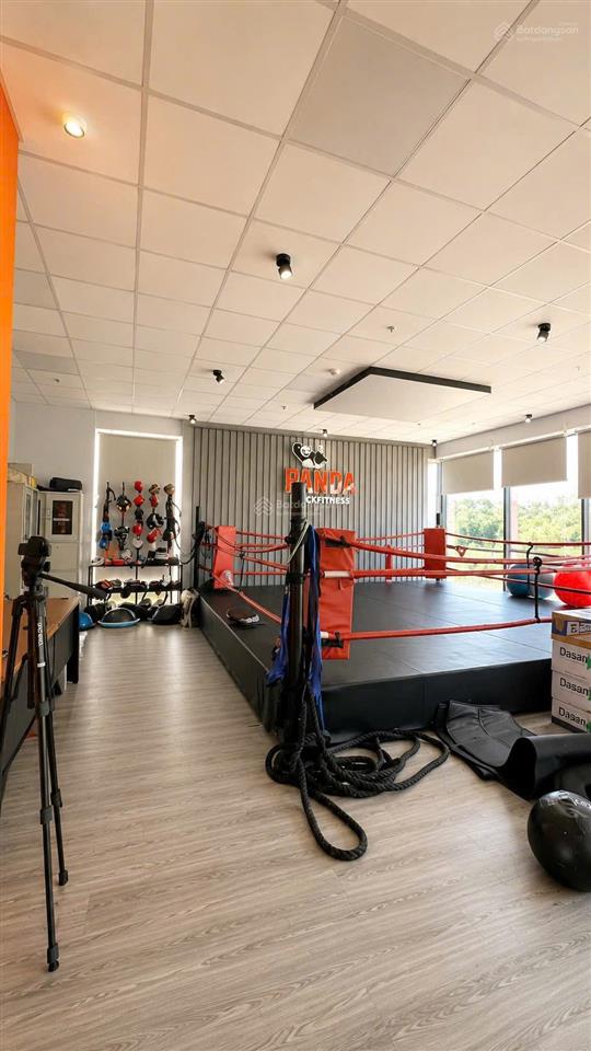 Bán gấp ch trung tâm view hồ phù hợp cho gia đình ở hoặc vận hành cho thuê