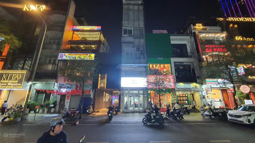 Bán nhà ngô đức kế 85.4m²  mặt tiền khu vip  3 tầng  thu 8.000 usd/tháng giá 99 tỷ