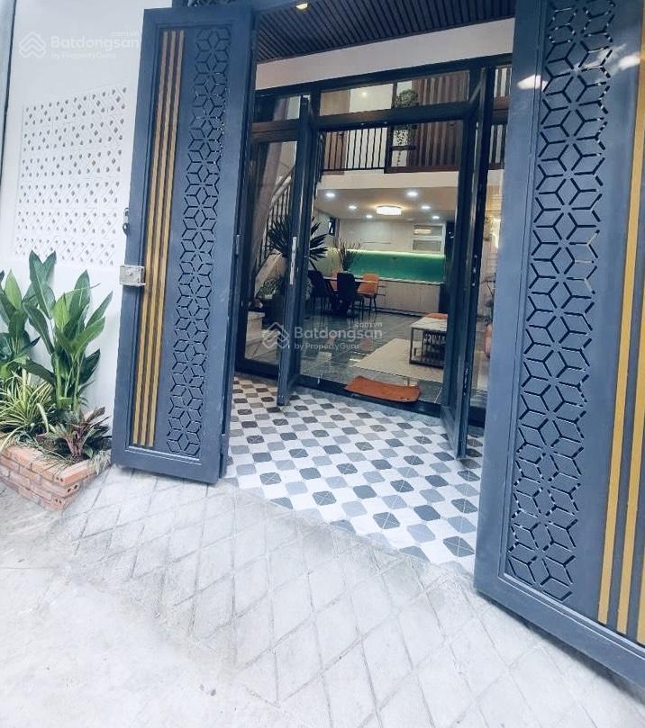 Nhà đẹp linh xuân  thủ đức, hẻm ô tô tận cửa  giá giảm sốc nhỉnh 3 tỷ tl