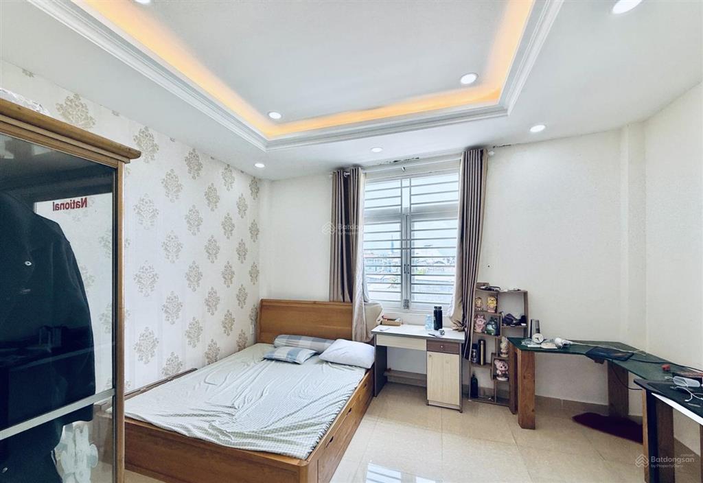 Cơ hội hiếm nhà dtsd 156m2 sát phạm văn đồng, hbc  3 tầng sát giganall, giá nhỉnh 7 tỷ tl