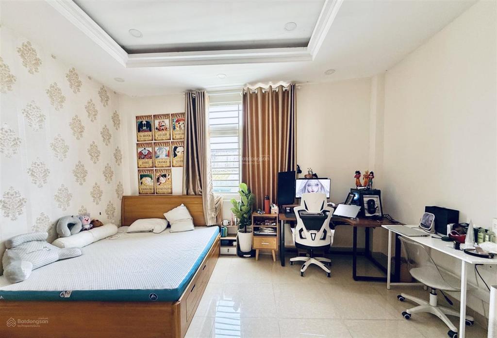 Cơ hội hiếm nhà dtsd 156m2 sát phạm văn đồng, hbc  3 tầng sát giganall, giá nhỉnh 7 tỷ tl