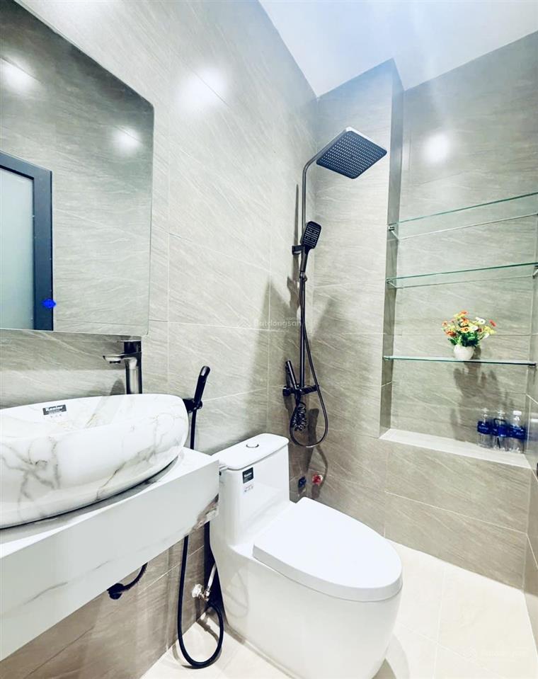 Nhà đẹp gò vấp  sát emart phan huy ích, hẻm xe hơi kinh doanh tốt, giá 3.680 tỷ thương lượng