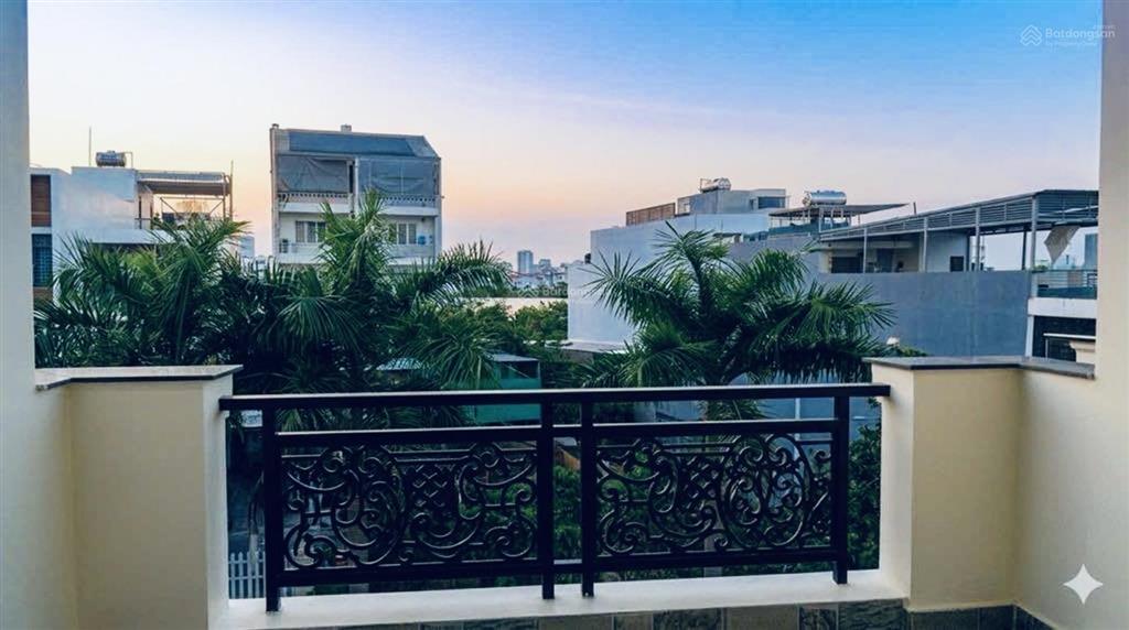 Nhà đẹp 5 tầng ô tô ngủ tại nhà ql13 hiệp bình, thủ đức, lk kđt vạn phúc city  giá nhỉnh 8 tỷ tl