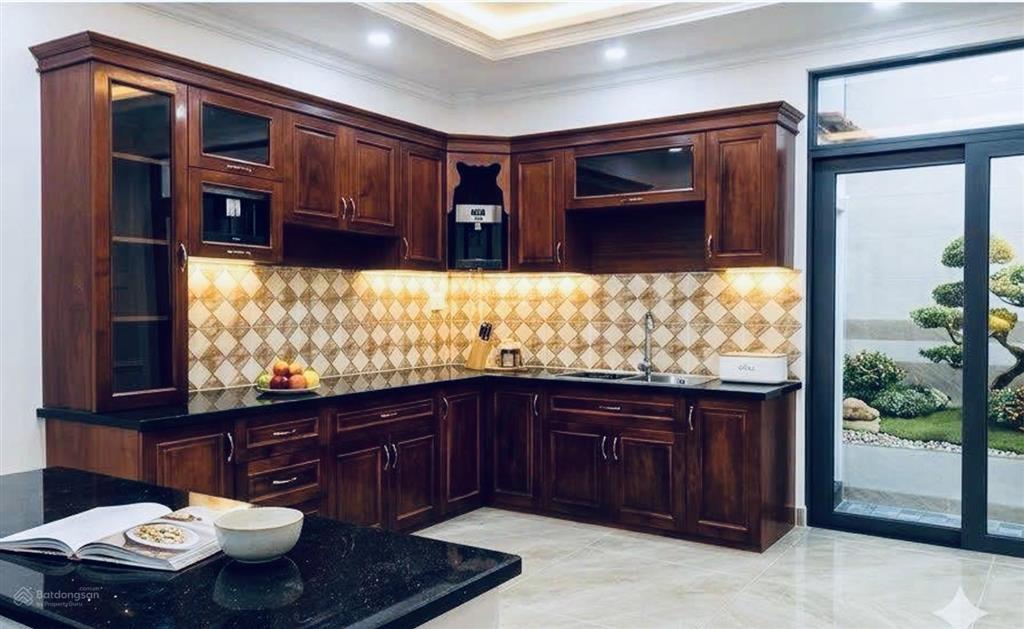 Nhà đẹp 5 tầng ô tô ngủ tại nhà ql13 hiệp bình, thủ đức, lk kđt vạn phúc city  giá nhỉnh 8 tỷ tl