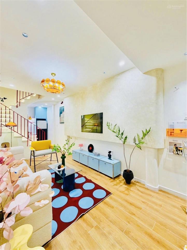 Nhà đẹp hiếm full nội thất, hẻm xe hơi tới cửa  nguyễn oanh gò vấp, giá 4.1 tỷ thương lượng