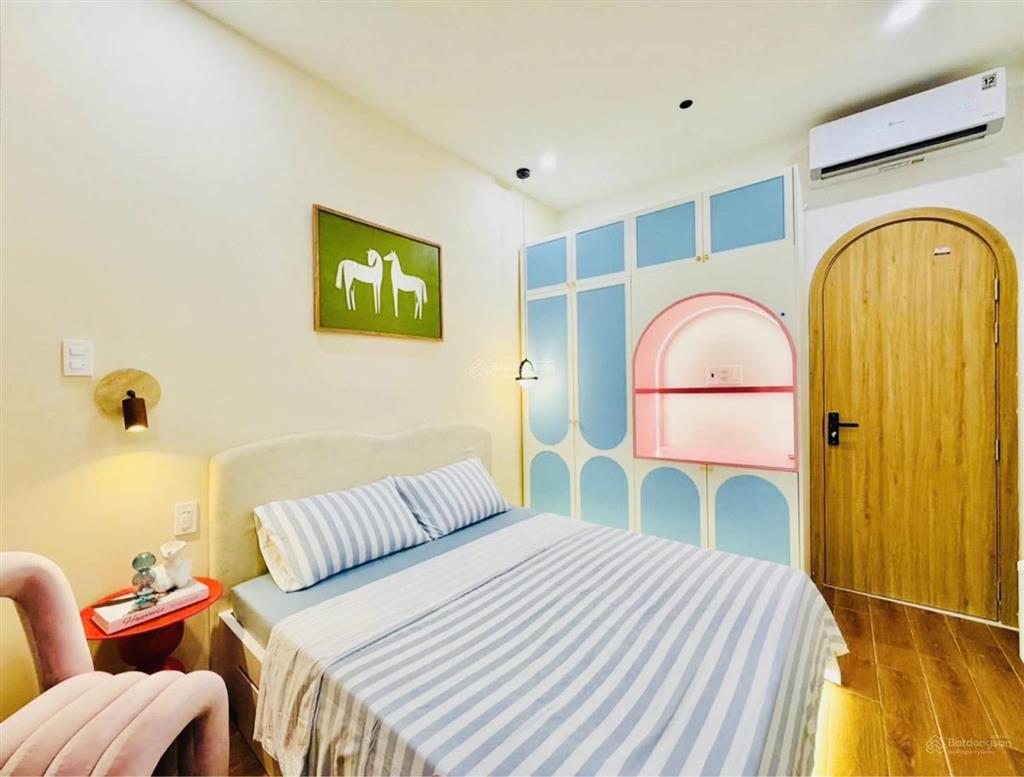Nhà đẹp hiếm full nội thất, hẻm xe hơi tới cửa  nguyễn oanh gò vấp, giá 4.1 tỷ thương lượng