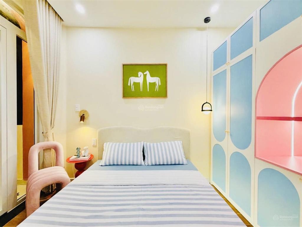 Nhà đẹp hiếm full nội thất, hẻm xe hơi tới cửa  nguyễn oanh gò vấp, giá 4.1 tỷ thương lượng