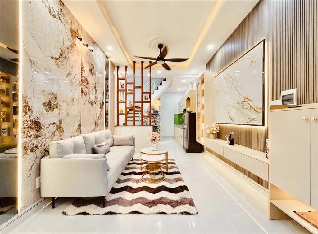 Vị trí vàng nhỉnh 3 tỷ tặng full nội gần vincom quang trung gò vấp, liền kế hẻm xe hơi