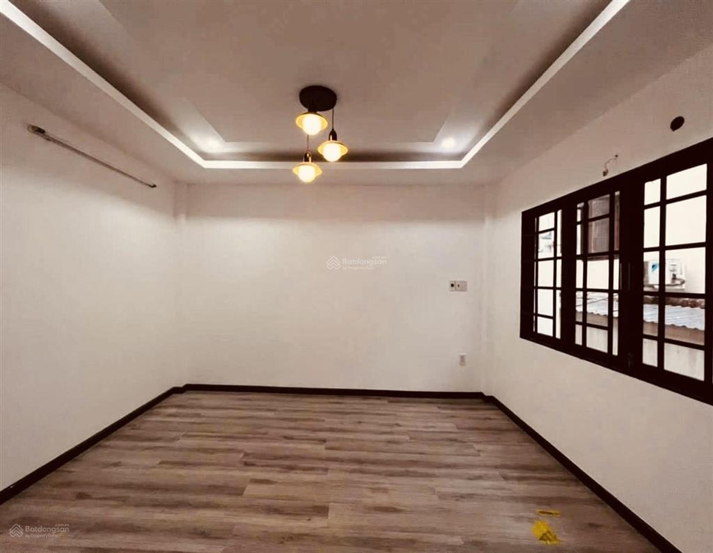 Với 3.5 tỷ nhà xinh ngang 5m, ngay cung đường đẹp phan xích long  phú nhuận