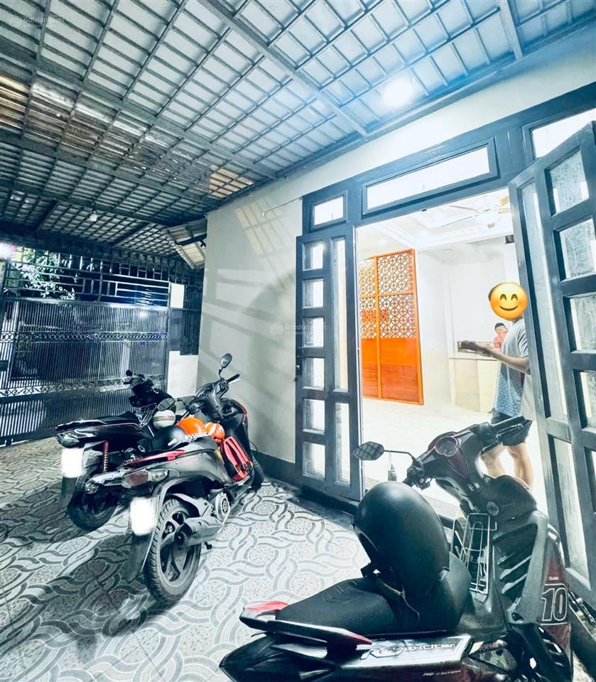 Giảm sốc 500tr còn 9 tỷ xe hơi, ngang 8m  2 mặt tiền gần chợ hiệp bình  thủ đức