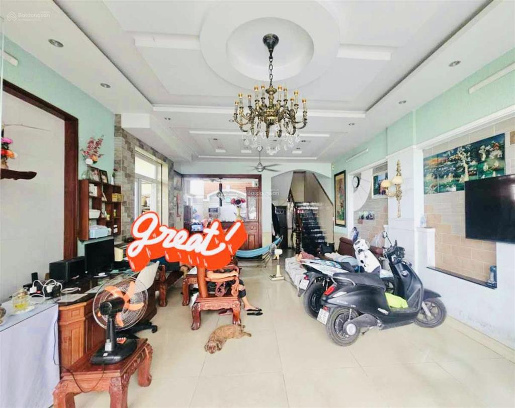 Nhỉnh 9 tỷ dt 119m lô góc mặt tiền, nở hậu 8m nhà 5 tầng linh xuân thủ đức