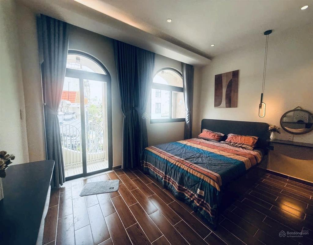 Nhỉnh 4 tỷ hẻm xe hơi, 3 tầng nhà mới xây gần siêu thị emart phạm văn chiêu  gò vấp