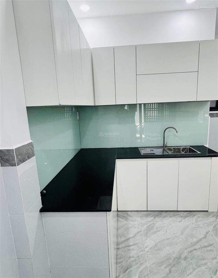 Hiếm chỉ 4 tỷ hẻm thông nhà mới xinh xinh gần chợ phước long a  quận 9