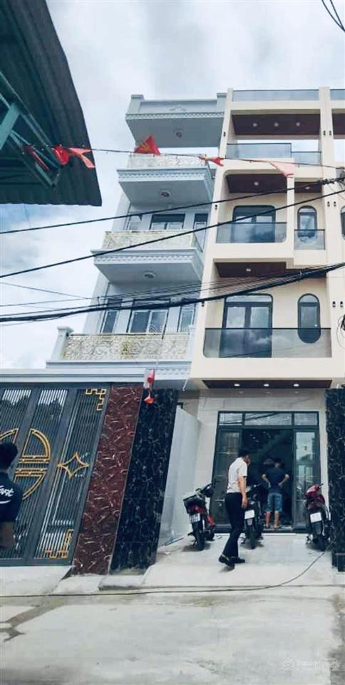 Nhỉnh 8 tỷ tl  5 tầng hẻm ô tô thông, dt 75m đinh phong phú  quận 9