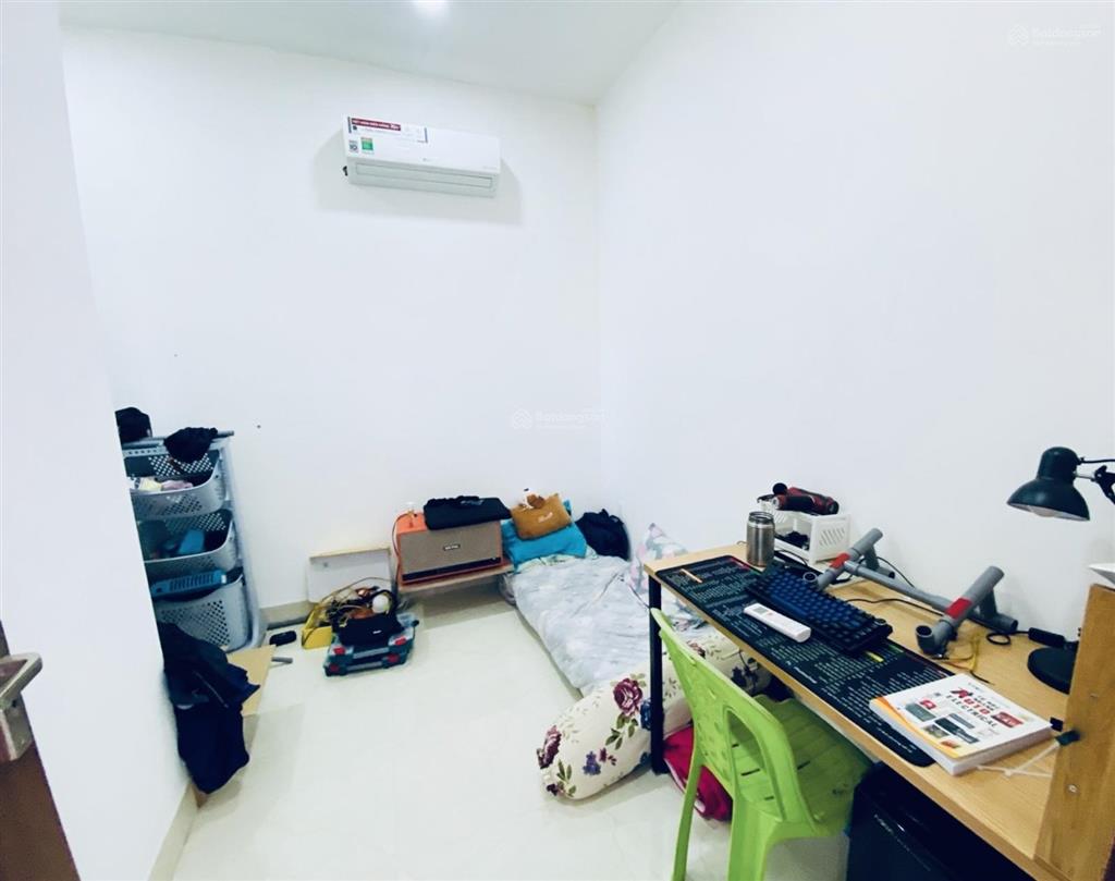 Hot chỉ 5.95 tỷ dt 61m 4 tầng dương đình hội q9,view vành đai 2 thoáng mát