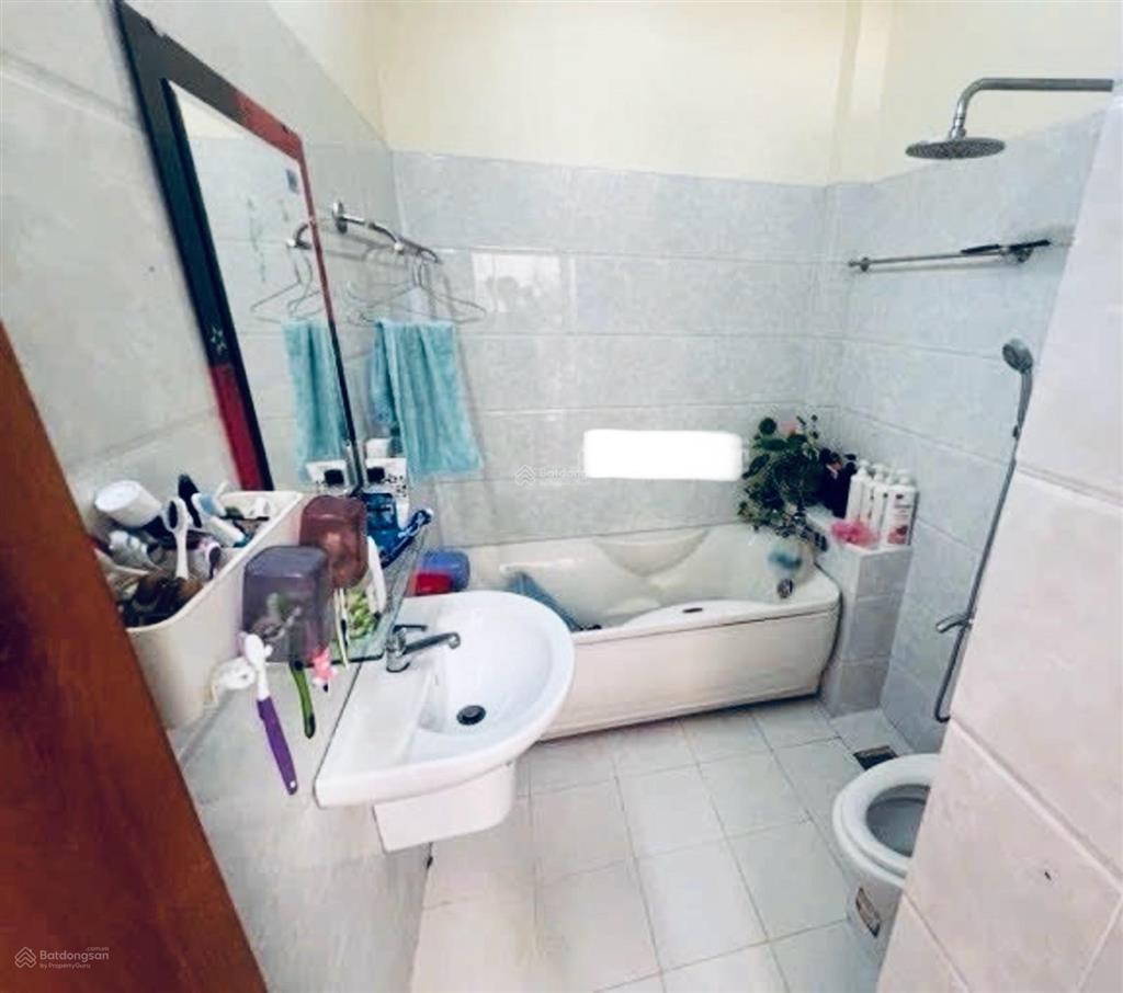 Biệt thự chỉ 8 tỷ tl, dt 106m ngang 6m hẻm xe hơi thông ngay tp. thủ đức