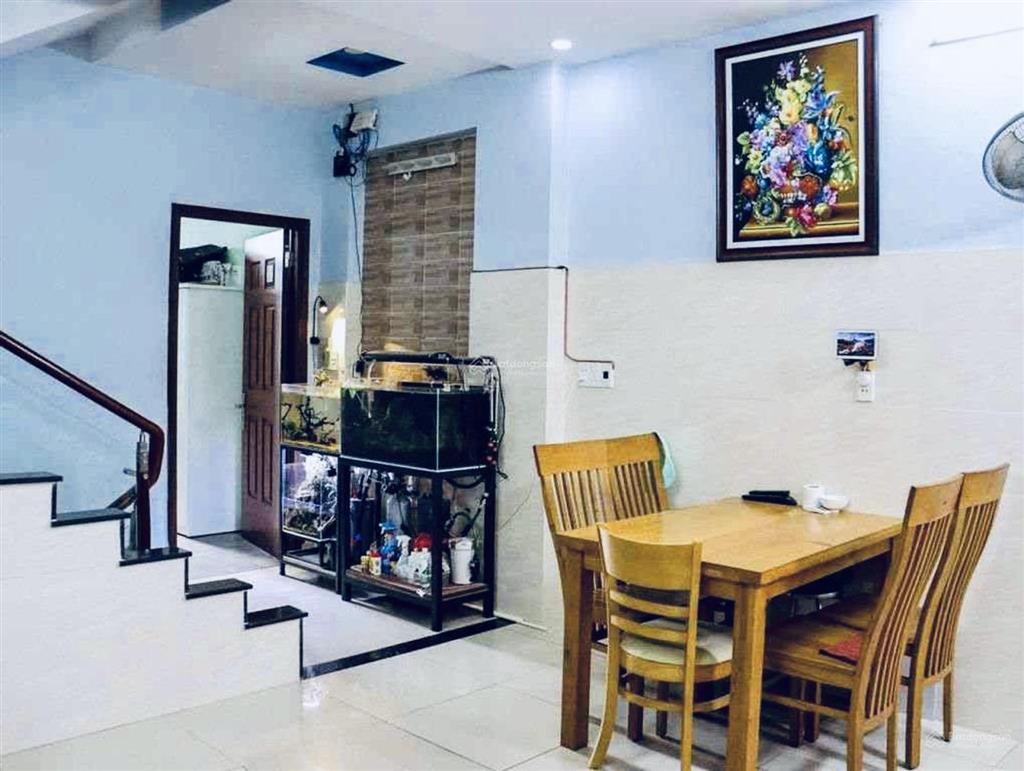 Nhỉnh 7 tỷ hẻm xe hơi 4 tầng  4pn, 4wc gần chợ hiệp bình tp. thủ đức