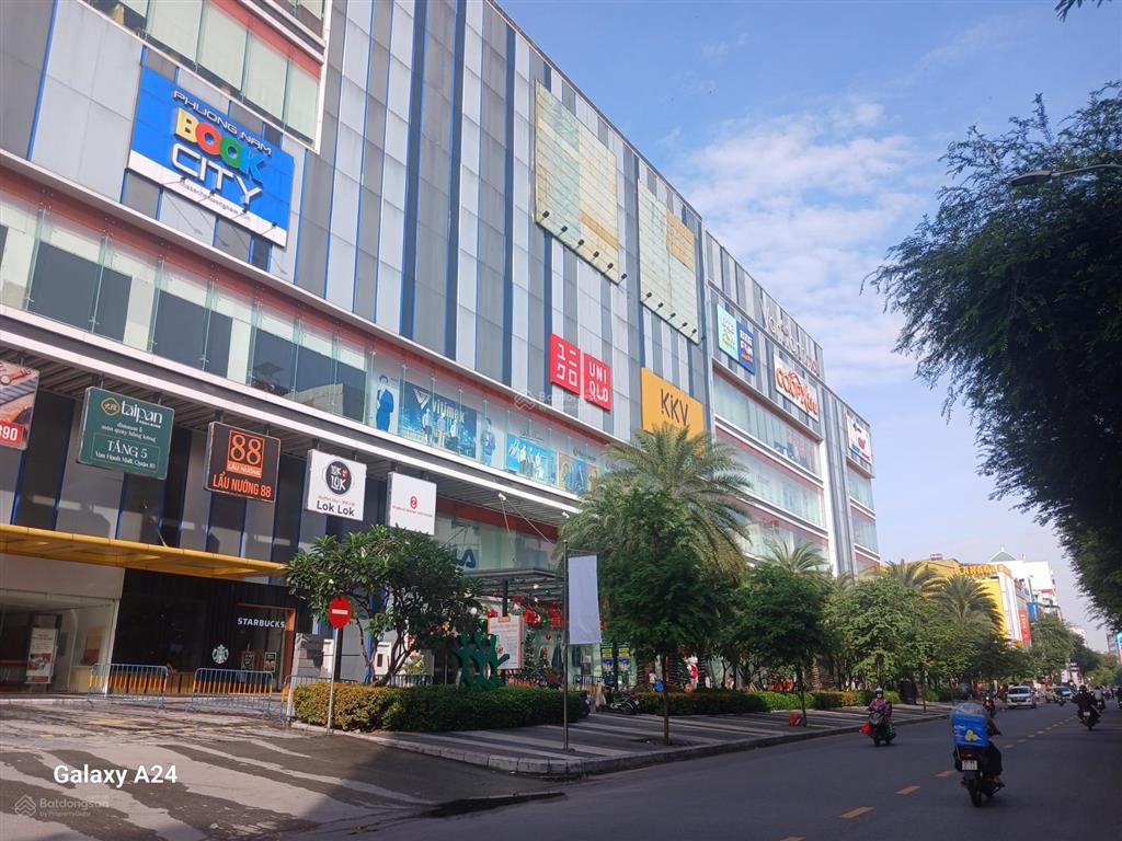 Bán nhà sư vạn hạnh 72m²  khách sạn 5 tầng  15 phòng  quận 10  giá 37.5 tỷ