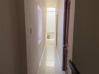 Bán gấp nhà 1 trệt 1 lầu nhà hẻm đường lê ngọc hân p1 cũ gần biển