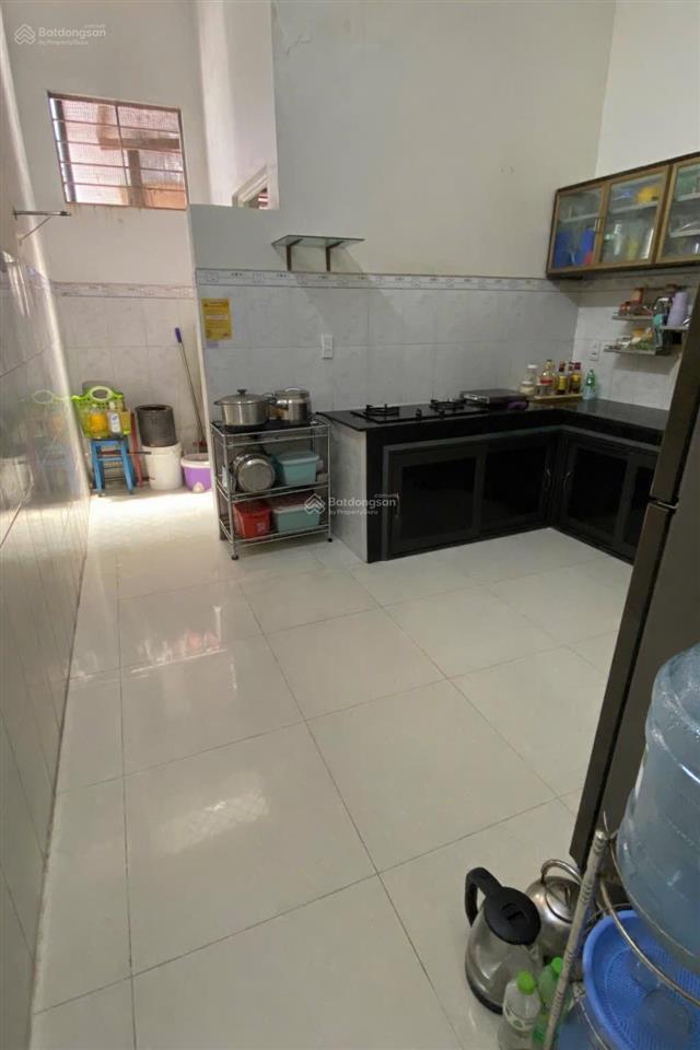 Bán gấp nhà 1 trệt 1 lầu nhà hẻm đường lê ngọc hân p1 cũ gần biển