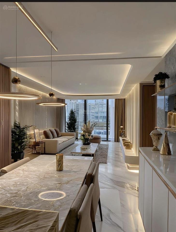 Siêu phẩm biệt thự đường nguyễn lương băng quận 7  dt ngang trên 20m  6 tầng  giá bán chỉ 205 tỷ