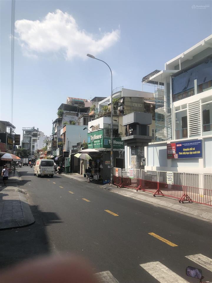 Bán nhà phan xích long 349.3m²  tòa nhà văn phòng 3 tầng  thu 180tr/tháng  phú nhuận  giá 65 tỷ