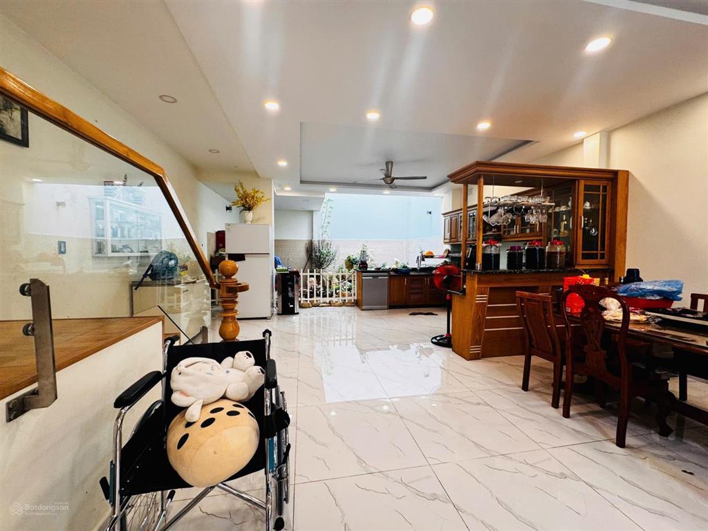 [42 tỉ] biệt thự đường bàu cát 2 7x26.7 cn hơn 191m2hiếm có khó tìmp.12 tân bình.