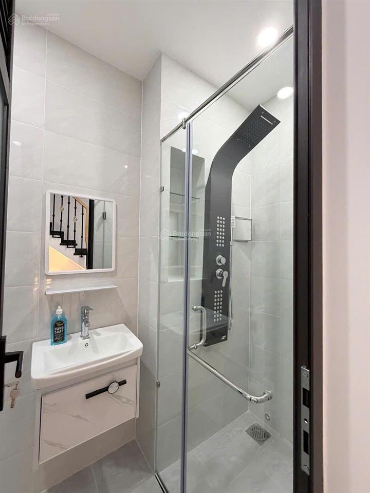 [8,2 tỉ] nhà hẻm mới 100% đủ tiện nghi đ. tống văn hên, p.15, tân bình.