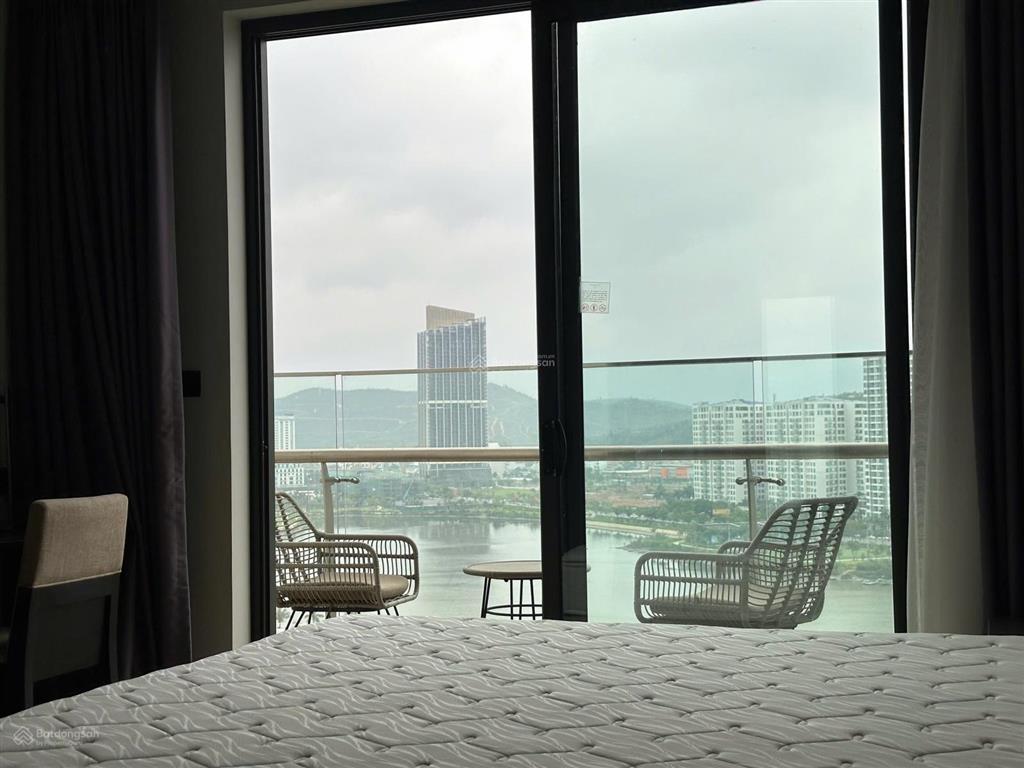 Bán nhanh căn stu citadines giá 1,8xxtỷ. có sổ. đã nhận nhà tự vận hành.  0886 789 ***