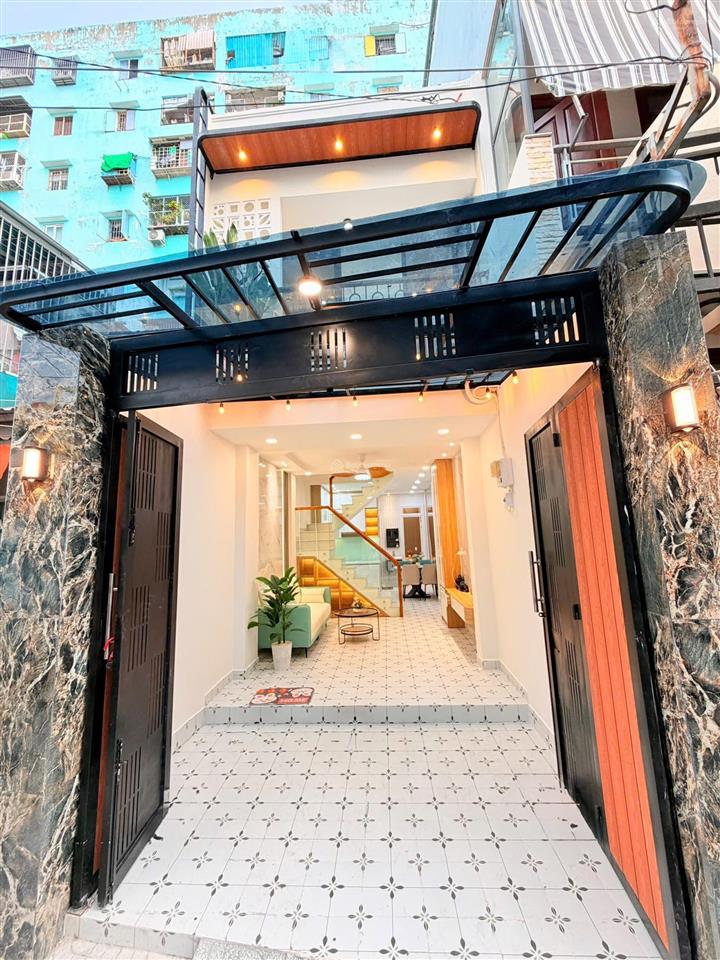 Bán nhà bình thạnh dt 50m2 hxh full option