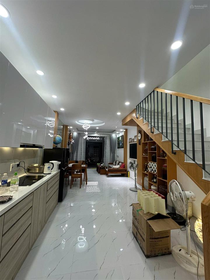 Bán nhà đường bưng ông thoàn 54m2, 6 tỷ, 4pn, 4wc tại bưng ông thoàn, phú hữu, q9, hcm 