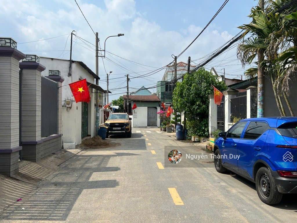 Bán biệt thự sân vườn khu ven sông đường lò lu, long phước thủ đức  công nhận 550m2 giảm 22 tỷ tl