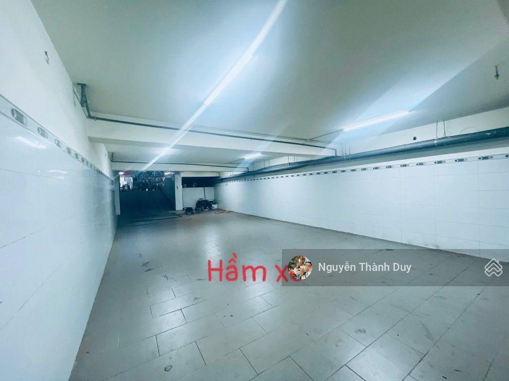 Toà nhà 1 hầm 5 tầng mặt tiền đường hiệp bình sầm uất  dòng tiền 110tr/tháng  giảm còn 33 tỷ tl