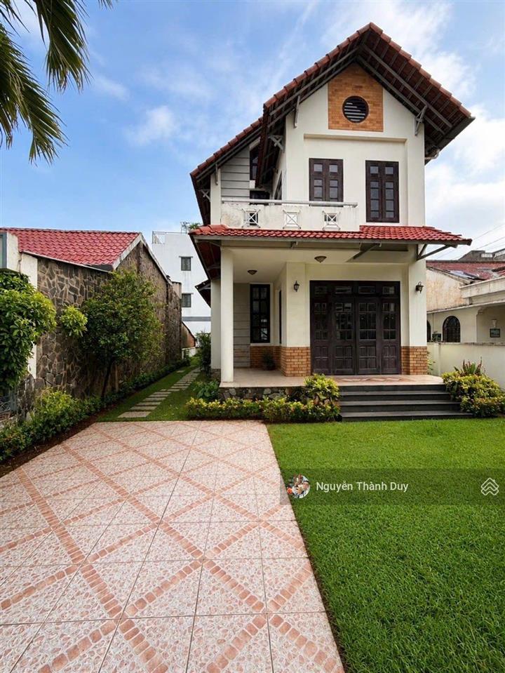 Biệt thự sân vườn ngay đặng văn bi thủ đức  260m2 ngang 10m vuông vức full thổ cư  giá 22 tỷ tl
