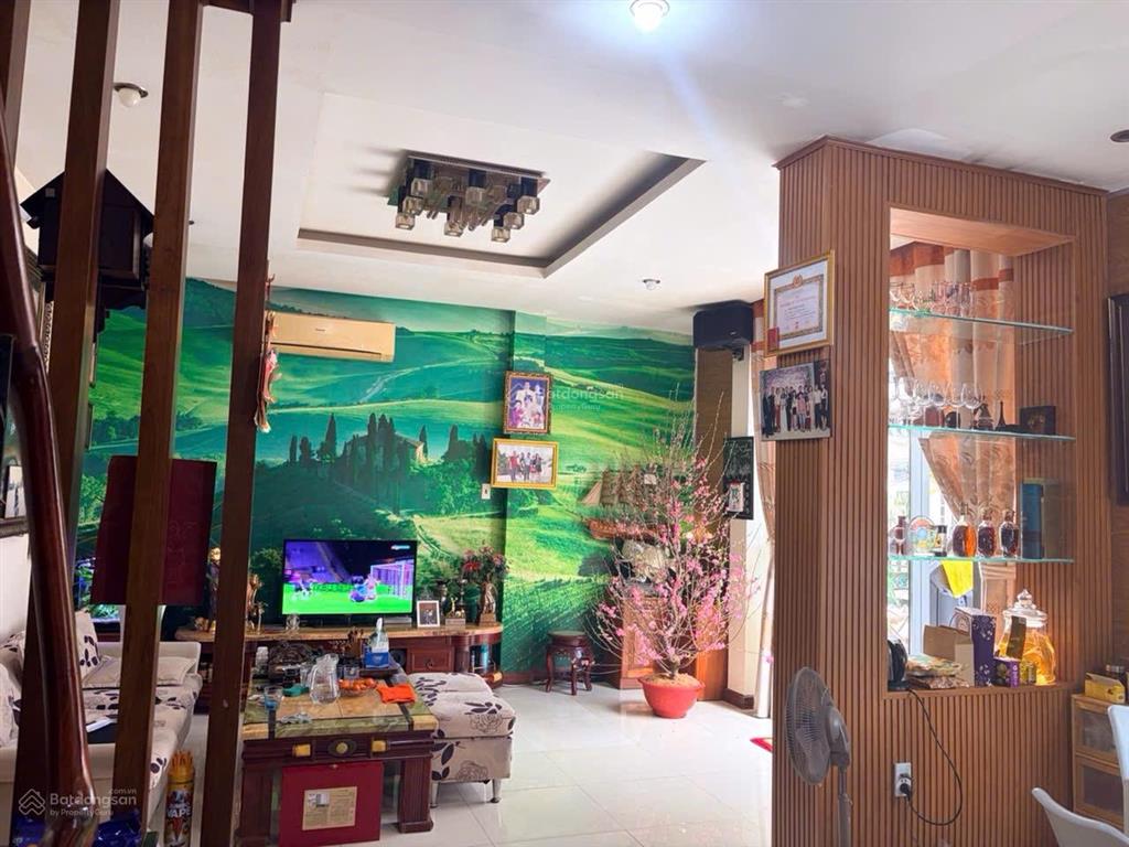 Bán nhà nguyễn văn mại 128m²  5 tầng + 3 tầng  thu 25tr/tháng  tân bình  giá 27.5 tỷ