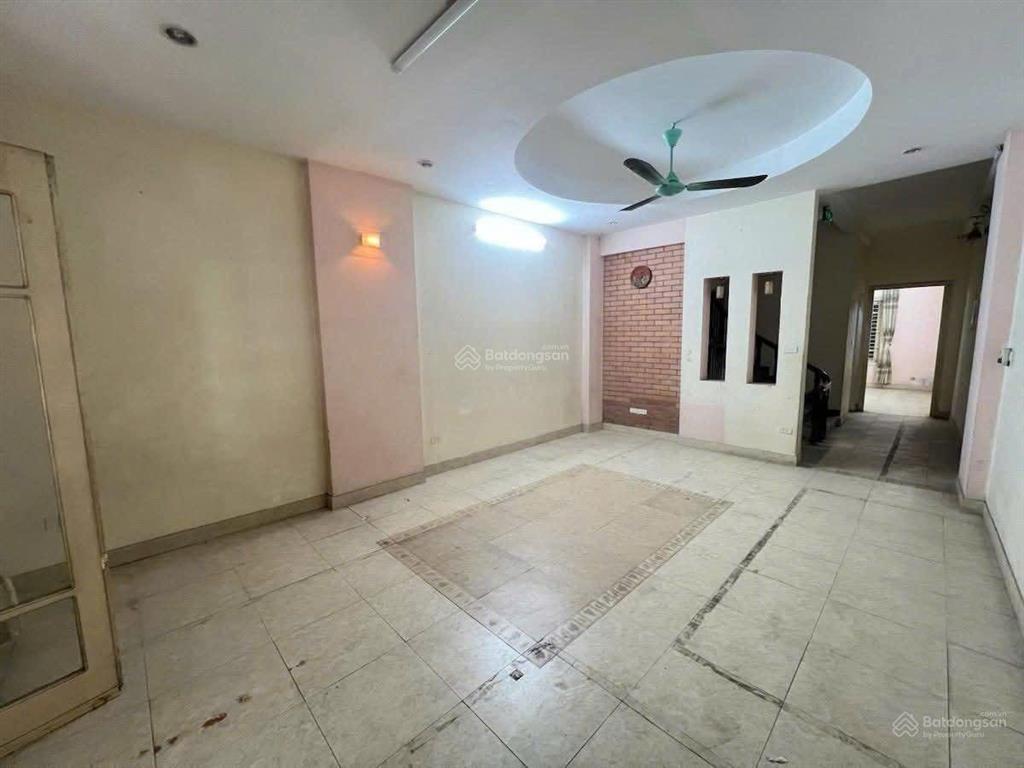 Bán nhà phố vĩnh phúc  ô tô tránh, vỉa hè rộng  36 tỷ  dt 80m  2 thoáng