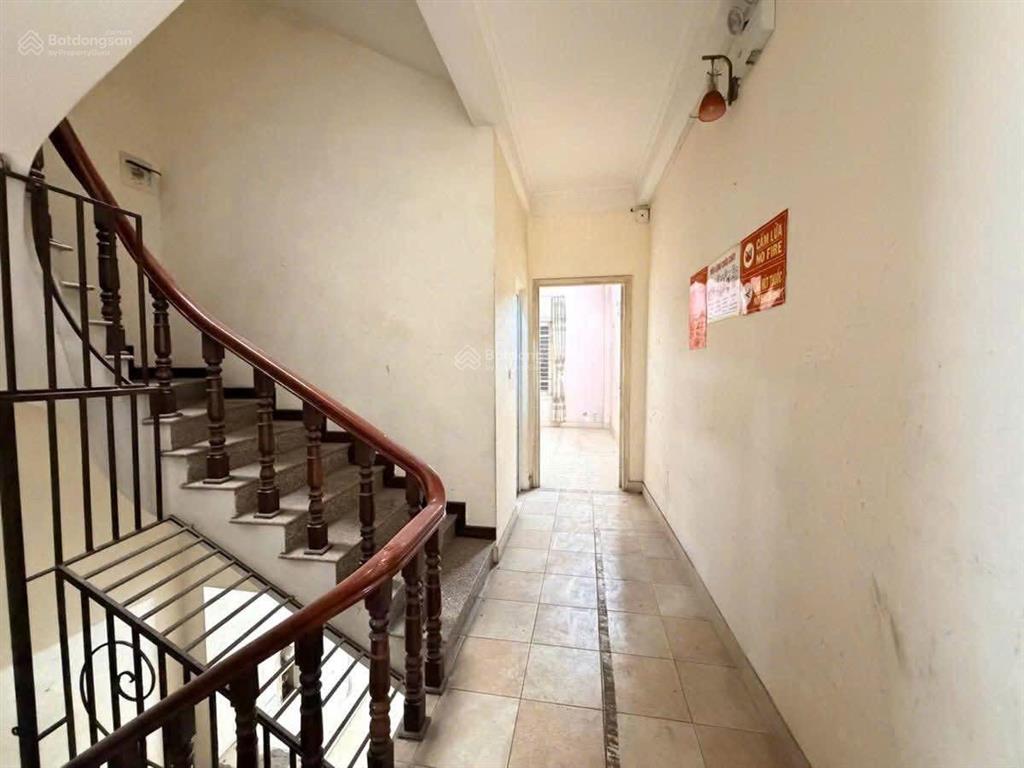 Bán nhà phố vĩnh phúc  ô tô tránh, vỉa hè rộng  36 tỷ  dt 80m  2 thoáng
