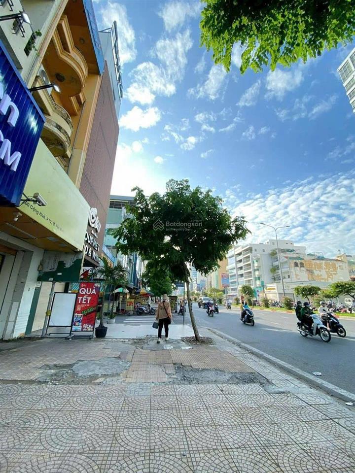 [rẻ nhất mt cộng hòa]  công nhận 120m2  nhà 5 tầng  giá chỉ 240tr/m2.
