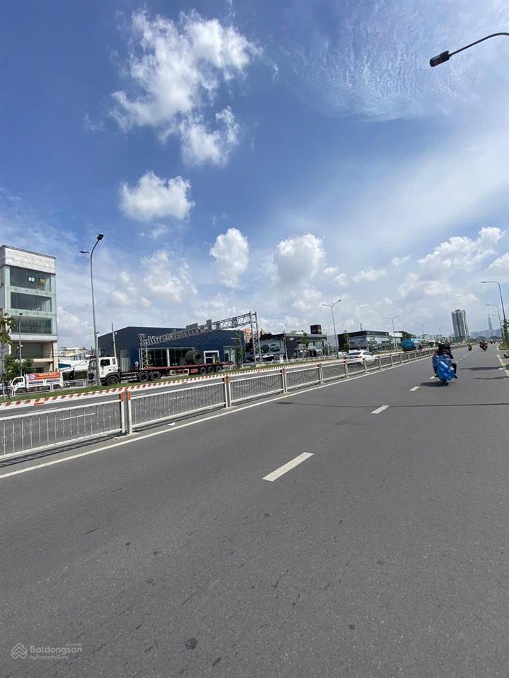 Cỗ máy in tiền quận 7 8 tầng mt nguyễn văn linh  dòng tiền 100tr/tháng  chỉ 33 tỷ!