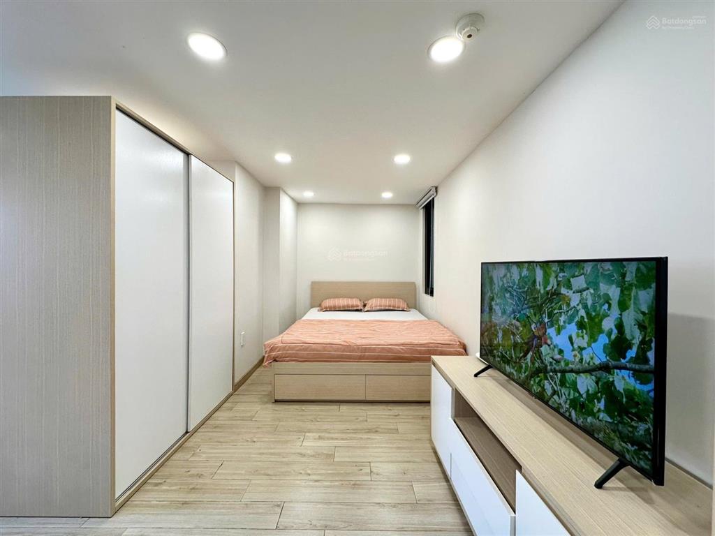 Căn hộ 1 phòng ngủ có ban công gần chợ bà chiểu, có máy giặt riêng