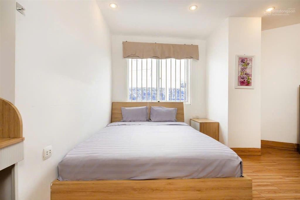 Trống lại studio cửa sổ trời gần nguyễn kiệm, phan đăng lưu, tiện qua tân bình