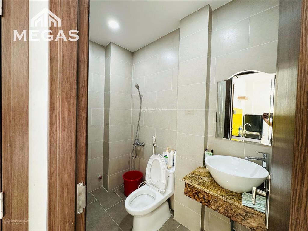 Cho thuê căn hộ ban công đặng thùy trâm gần đh văn lang, quận bình thạnh