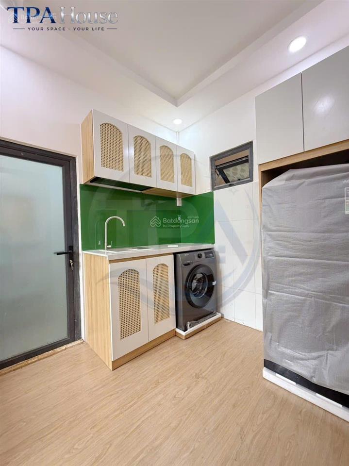 Cho thuê căn hộ mới 100% máy giặt riêng gần hutech, gtvt, ngoại thương điện biên phủ, bình thạnh