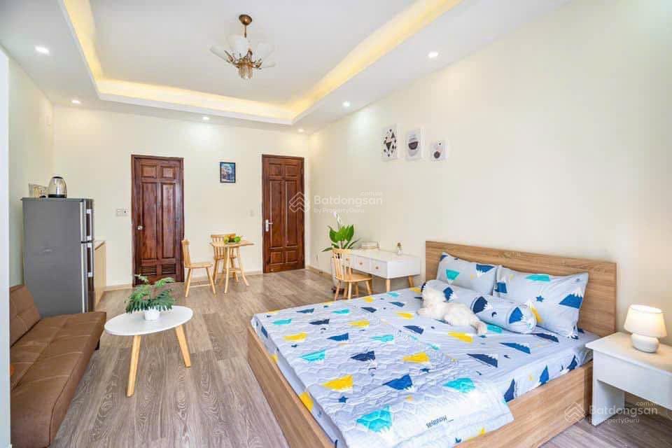 Cho thuê studio có ban công đường hồ văn huê gần sân bay tân sơn nhất